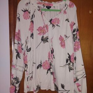 Torrid Women's Floral Blouse - Pink and White